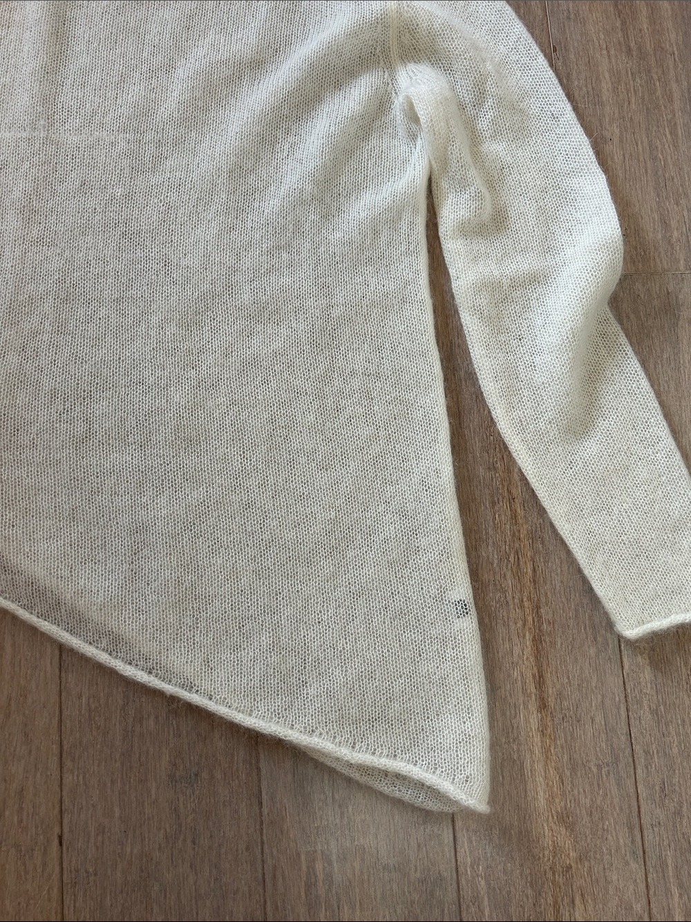 Massimo Dutti Classic Crewneck Women's Sweater in Cream asymmetrical S - Picture 7 of 14